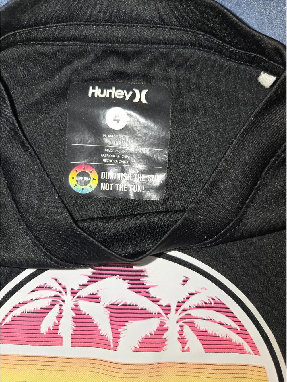 Hurley rash guard - Picture 2 of 2